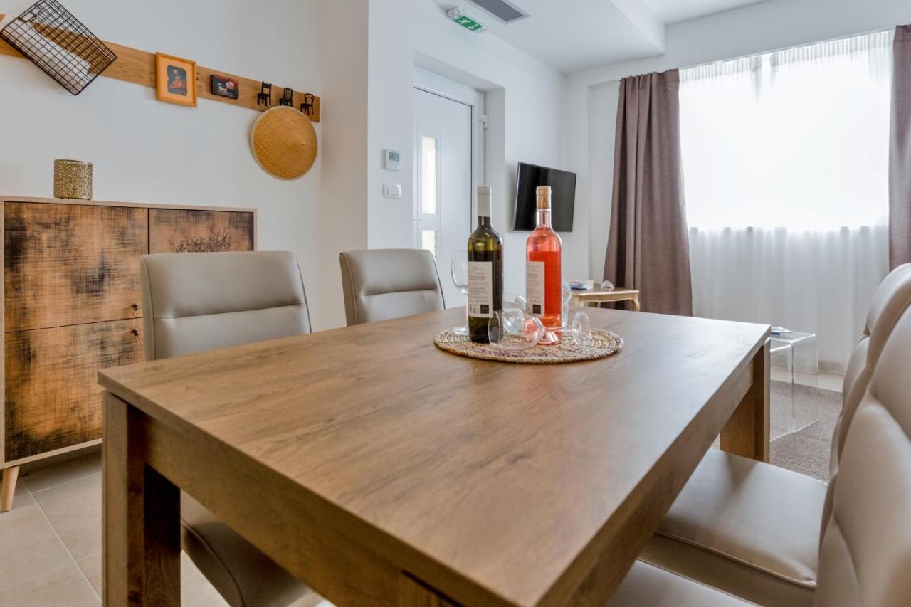 Apartments Ivica Omiš Εξωτερικό φωτογραφία
