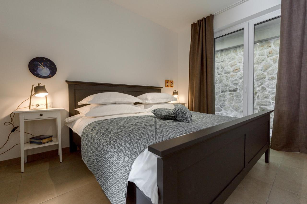 Apartments Ivica Omiš Εξωτερικό φωτογραφία